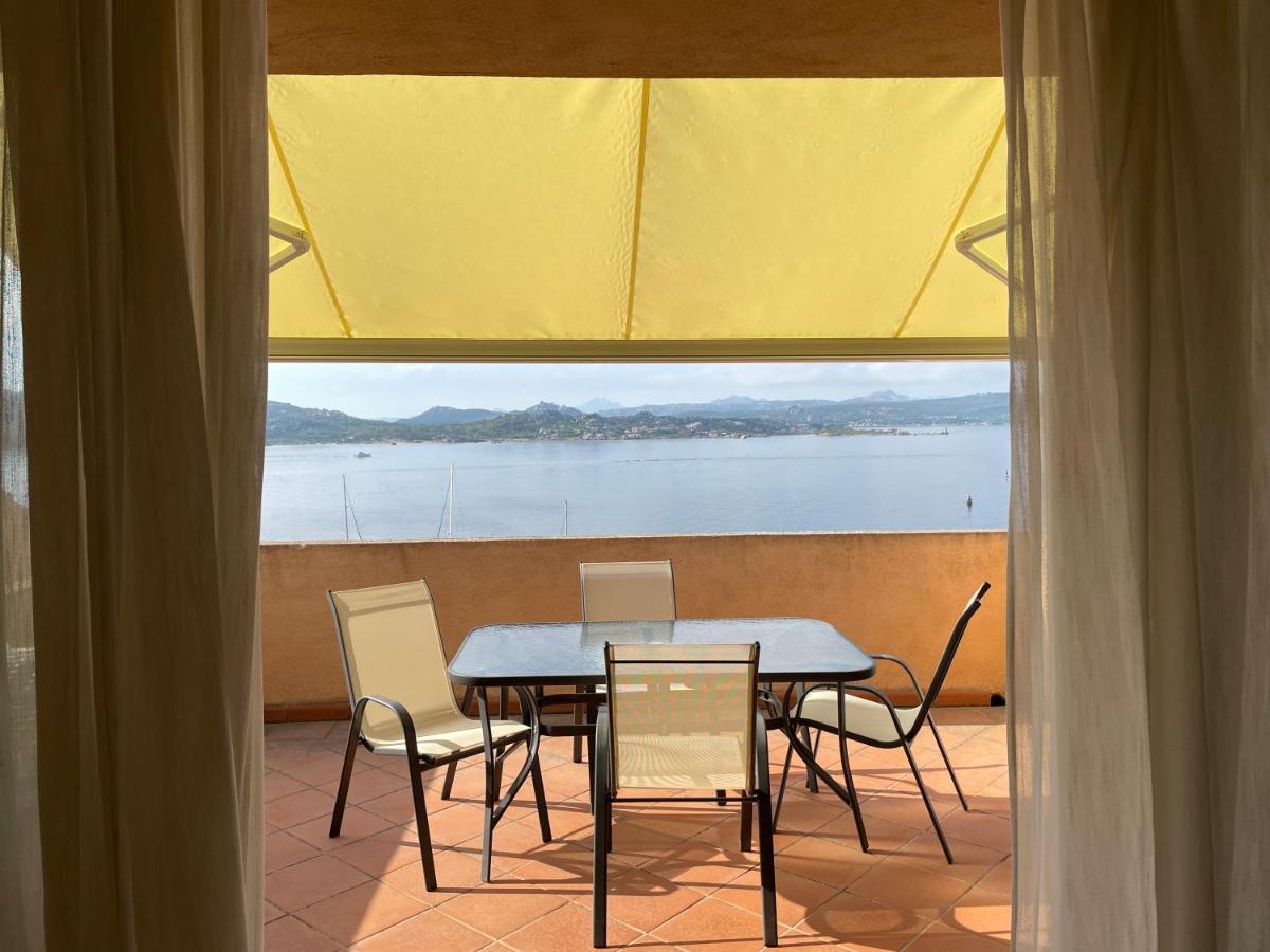 Appartamento Fronte Mare Residence Weber La Maddalena  Extérieur photo